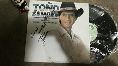 Lp Toño Zamora (autografiado)