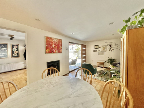 En Condominio: Estoril - Charles Hamilton