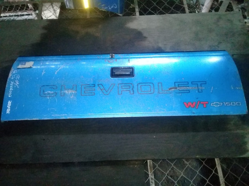 Compuerta De Chevrolet Cheyenne 92-98