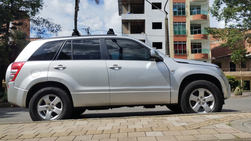 Suzuki Grand Vitara 2.7 Sz