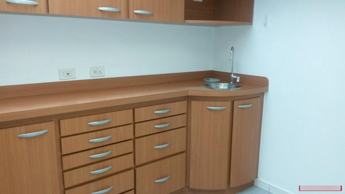 Imagen 2 de 9 de Oficinas En Venta