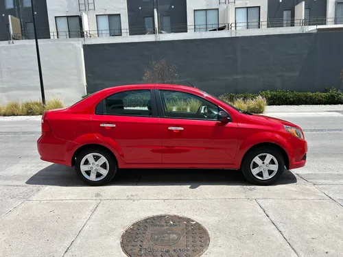 Chevrolet Aveo 1.6 Lt L4 At
