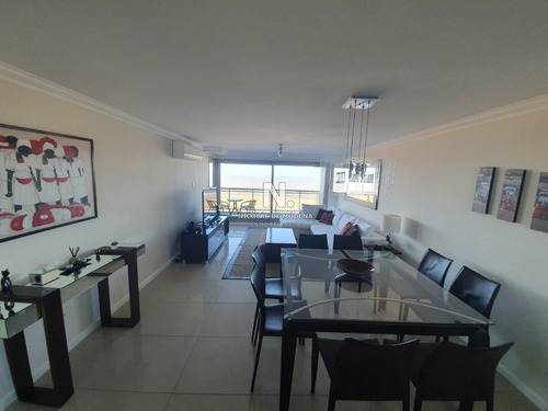 Hermoso Departamento En Punta Del Este.- Ref: 1456