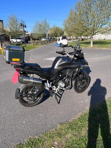 Benelli Trk 502x Con Valijas Laterales Y Top Case