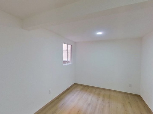 Venta De Depa En Luis Moya # 1 0 1 Torre Depto 2 0 2 , Centro, Cuauhtémoc, Cdmx Cerca De Avenida Juárez,eje Central Lázaro Cárdenas,paseo De La Reforma,walmart,soriana,la Comer Adjb+ar13