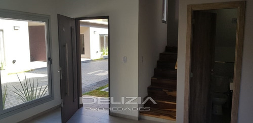 Venta De Duplex En Ituzaingo