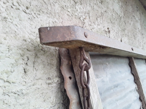Rastra De Chapa De 2.80 X 1.85 Mts Con Cadenas