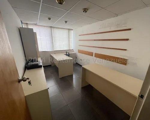 Oficina En Venta El Recreo