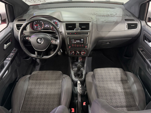 Volkswagen Fox 1.0 MPI TRACK 12V FLEX 4P MANUAL