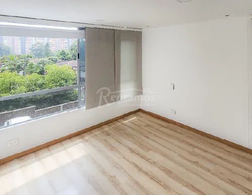 Apartamento En Venta En Benedictinos. Cod V776148