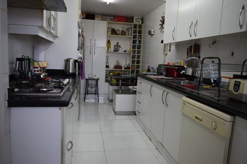 Departamento Avda Kennedy 3d 2e 160 Mt2 Nororiente