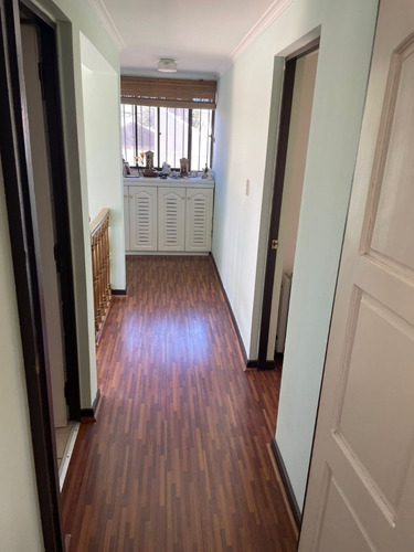 Se Vende Amplia Casa 5 D. 3b. Pedro Aguirre Cerda