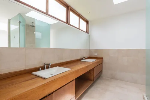 Casa En Venta En Canelon. Cod V5821