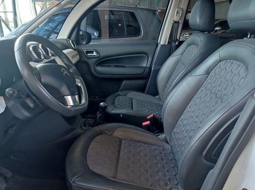 Imagen 10 de 15 de Citroën C3 Aircross Vti 115 Urban Edition