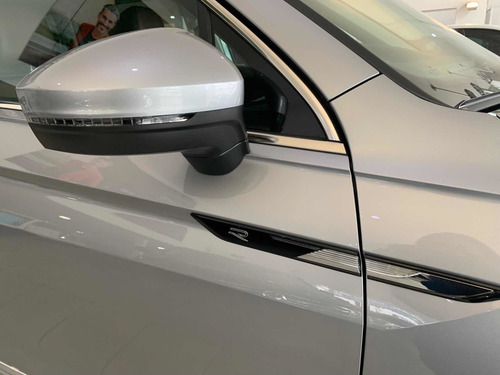 Imagen 5 de 15 de Volkswagen Tiguan 1.4 R-line 2022