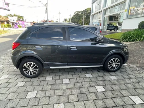 Chevroley Onix Active Mt 1.6 4x2