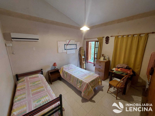 Imagen 15 de 22 de Casa En Venta - 3 Dormitorios - Carlos Paz