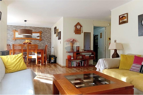 Espaciosa Casa 3d+3b En Lo Campino