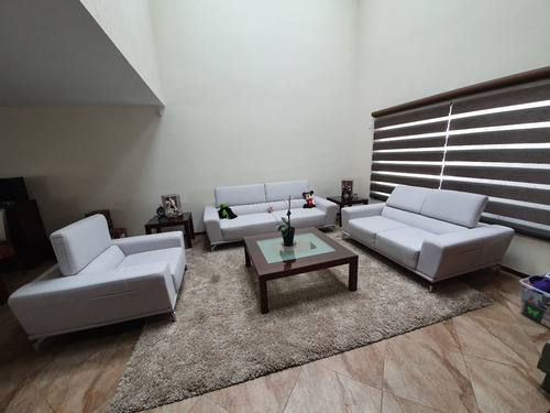 Imagen 3 de 23 de Casa En Venta En Valle De Las Fuentes, Calimaya