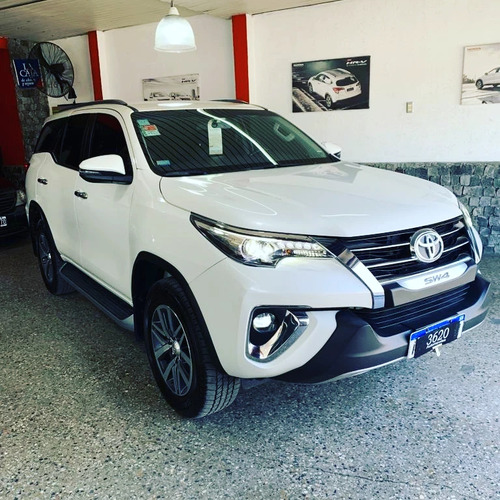 Toyota SW4 2.8 Srx 177cv 4x4 7as