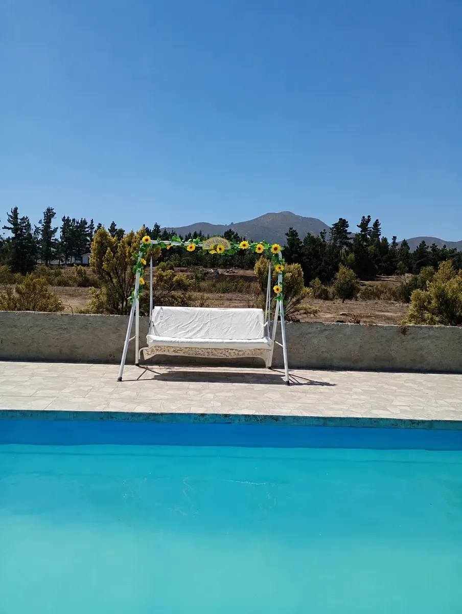 Imagen 5 de 6 de Exclusiva Parcela Con Piscina En Un Entorno Natural