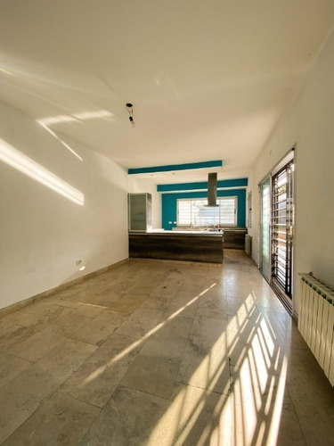 Imagen 5 de 14 de Casa En Venta En Lanus Oeste