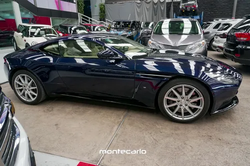Aston Martin DB11 5.2l Coupe At