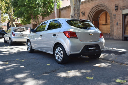 Chevrolet Onix 1.4 8v Lt Mt (98cv) 2017 - N-u-e-v-o