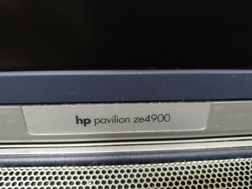 Notebook Hp Pavilion Ze4900 Para Colecionador Sem Carregador (Usado)