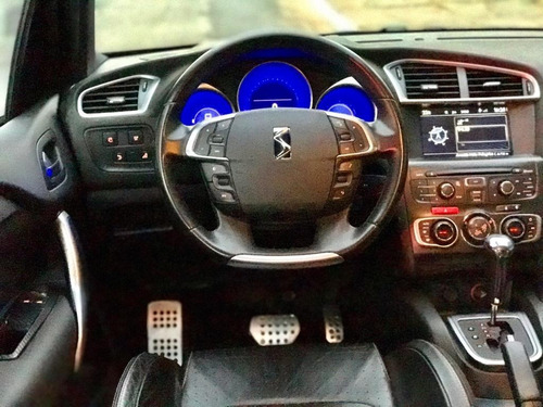 Ds4 1.6 Thp Turbo 2013 Preto Com Apenas 59.975 Km Rodados