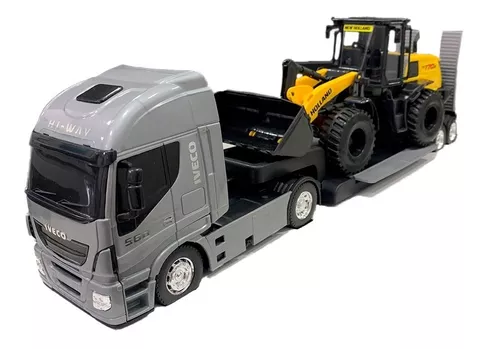 caminhão de plataforma iveco e trator agrícola New Holland (brinquedo)