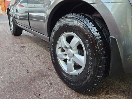 Kia Sorento 2.5 Crdi Ex 4x4 170cv Tgv Esp