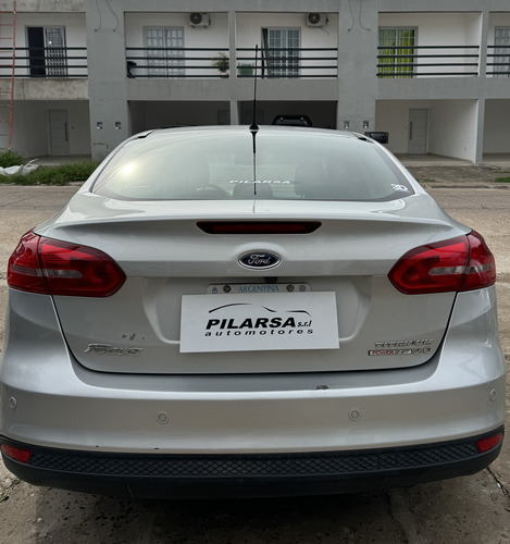 Ford Focus III 2.0 Sedan Titanium At6