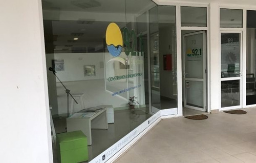 Imagen 9 de 9 de Local En Pinamar - Paseo El Agora 70