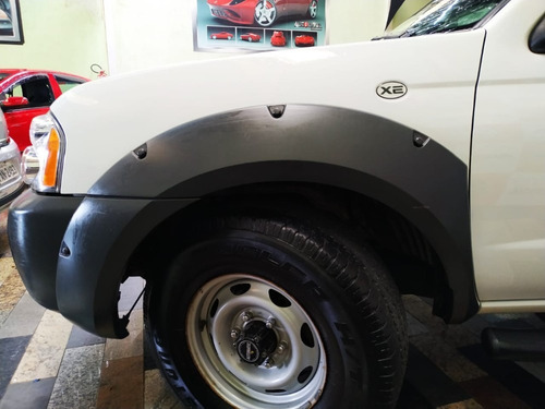 Nissan Frontier 4x4 Xe - Baixo Km Único Dono