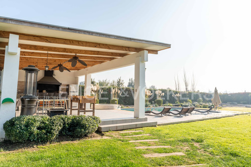 2 Casas En Parcela, Don Ladislao, Colegio Trebulco