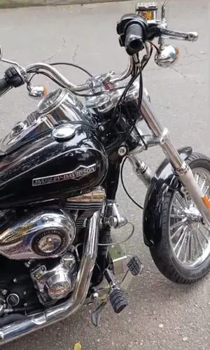 Harley Davidson Dyna Super Glide