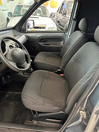 Imagen 5 de 10 de Renault Kangoo 2018 1.6 Furgon Ph3 Confort 1plc