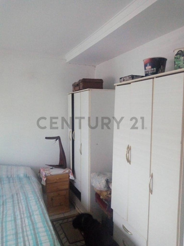 Casa A La Venta Interna De 2 Dormitorios En Santa Fe.