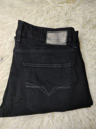 Pantalón (22) Guess Slim Straight Negro T34 Original 