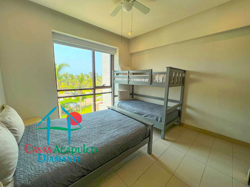 Cad La Isla Hawaii 301. Terraza Con Vista A Las Áreas Comunes