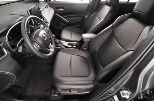 Imagen 16 de 19 de Toyota Corolla Cross 2.0 Seg Cvt