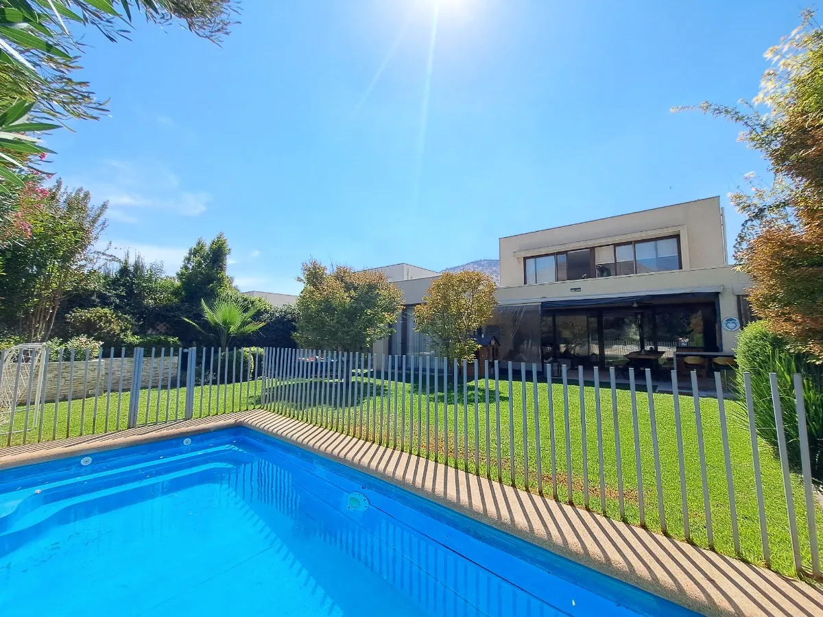 Imagen 1 de 20 de Arriendo Casa Mediterranea (arrienda Dueño, Sin Corredores)