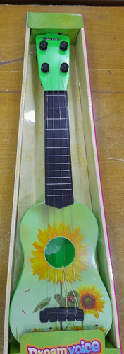 Imagen 2 de 3 de Guitarra De Juguete