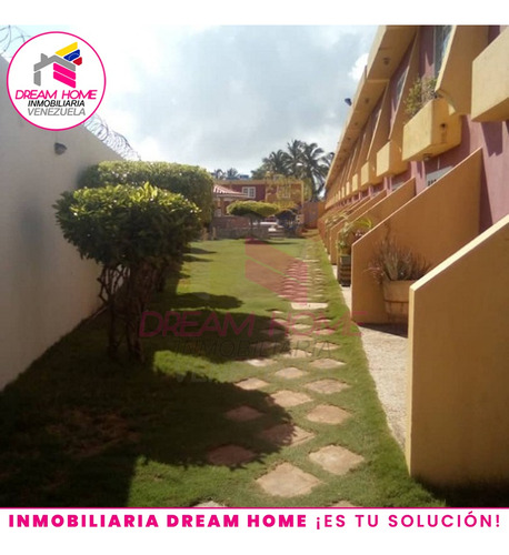 Tonwhouse En Venta Conjunto Vacacional Aguila Marina Iii - Chichiriviche