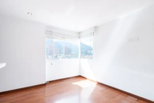 Apartamento En Venta En Granada. Cod V23452