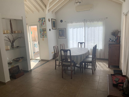 Casa En Venta En Club De Campo Haras Del Sur 1