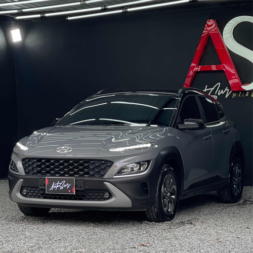 Hyundai Kona Premium 2023 1.6 At 