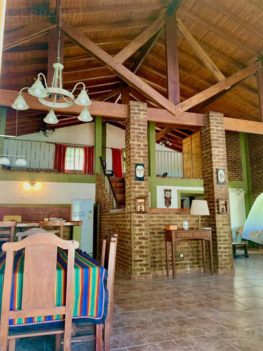 Alquiler Anual-casa 4 Ambientes En Parque Sakura, Exaltacion