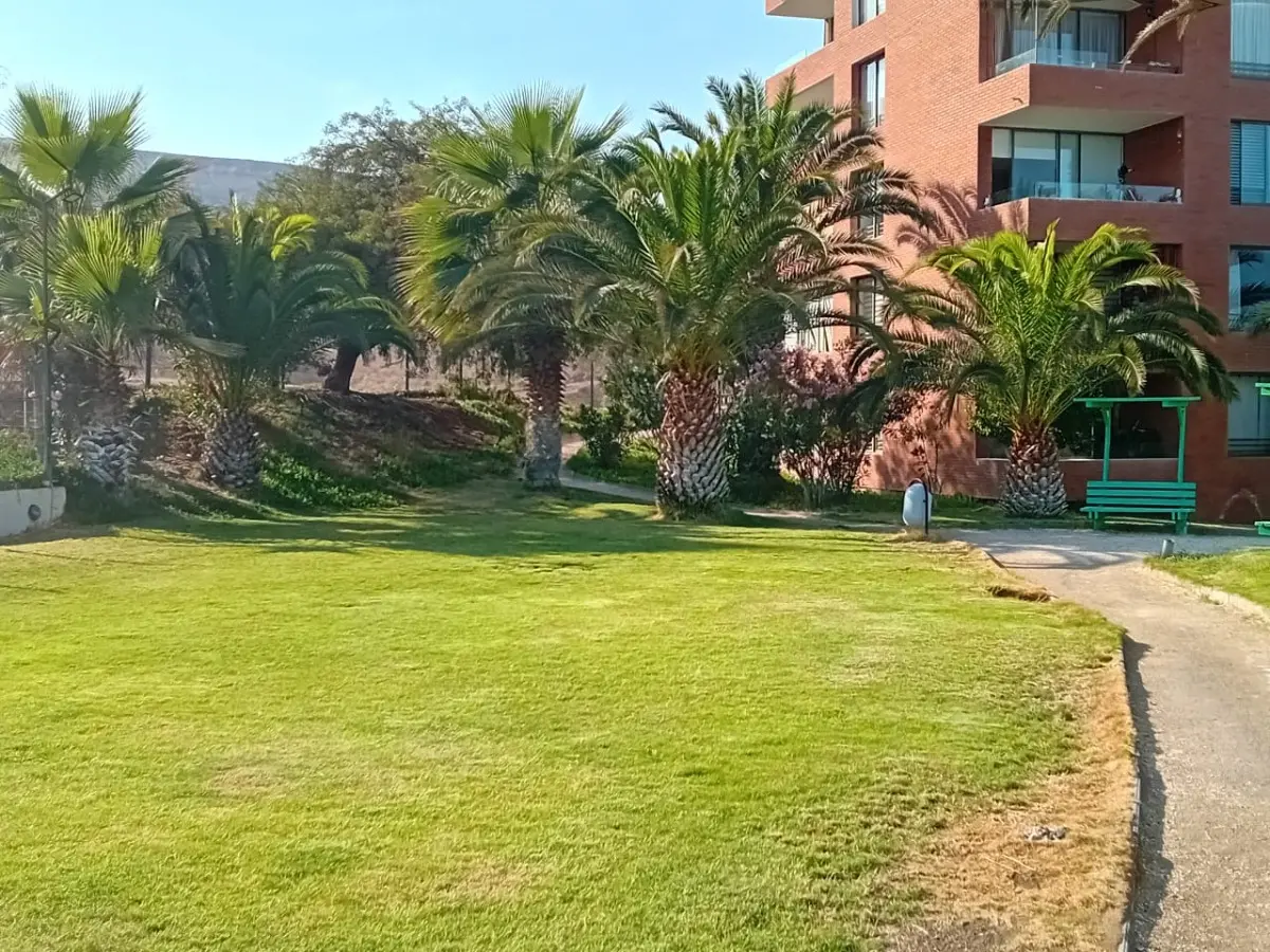 Imagen 2 de 17 de Departamento En Venta En Huayquique Iquique